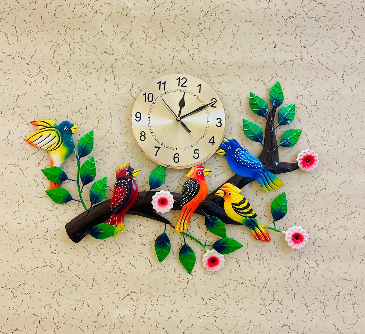5 Birds With Clock