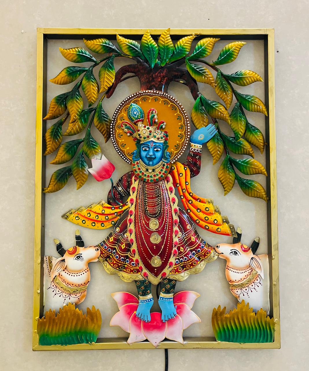 Shrinath Ji Real Face Frame With 2 Cows